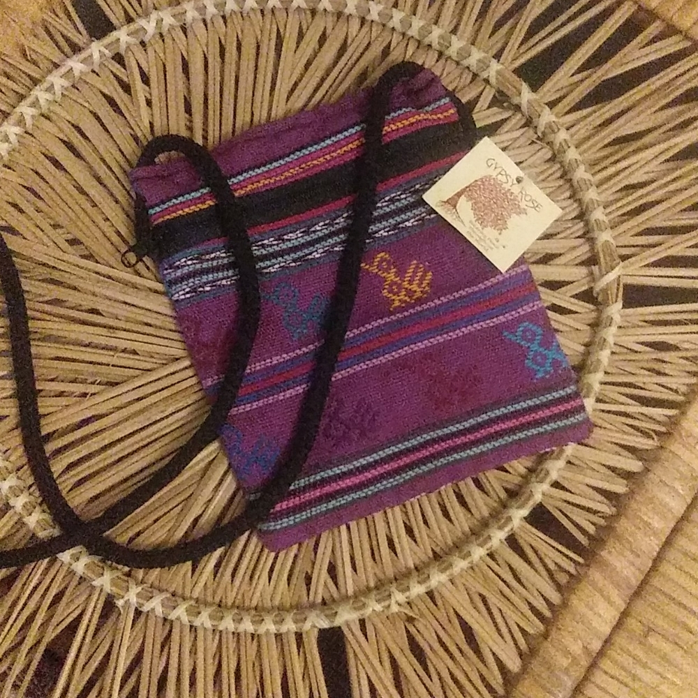 Zippered Cross Body Pouch